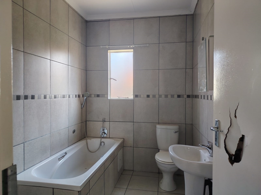 3 Bedroom Property for Sale in Waterkloof A H North West